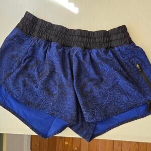 Lululemon tracker short iv